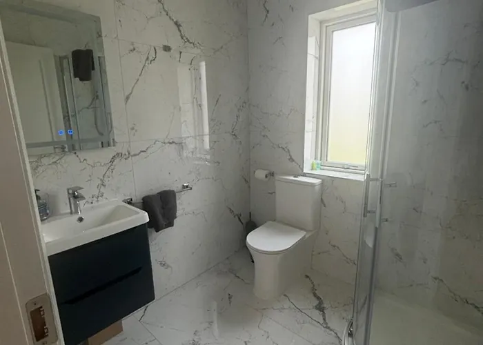 Independent Only - Gæstehus